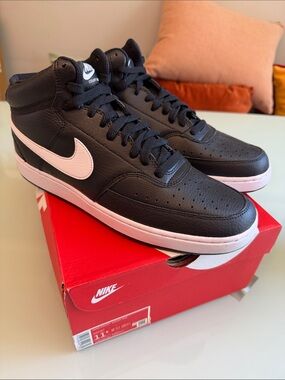 Nike Men’s Black and White Mid-Top Court Vision Sneaker Size 11.5